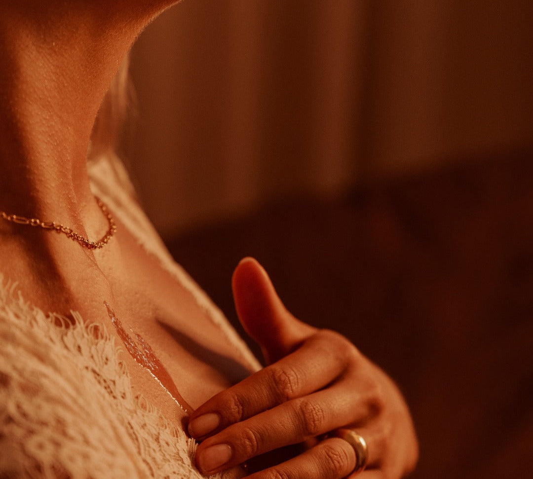 Body Oil or Body Lotion: Which One Your Skin Actually Needs